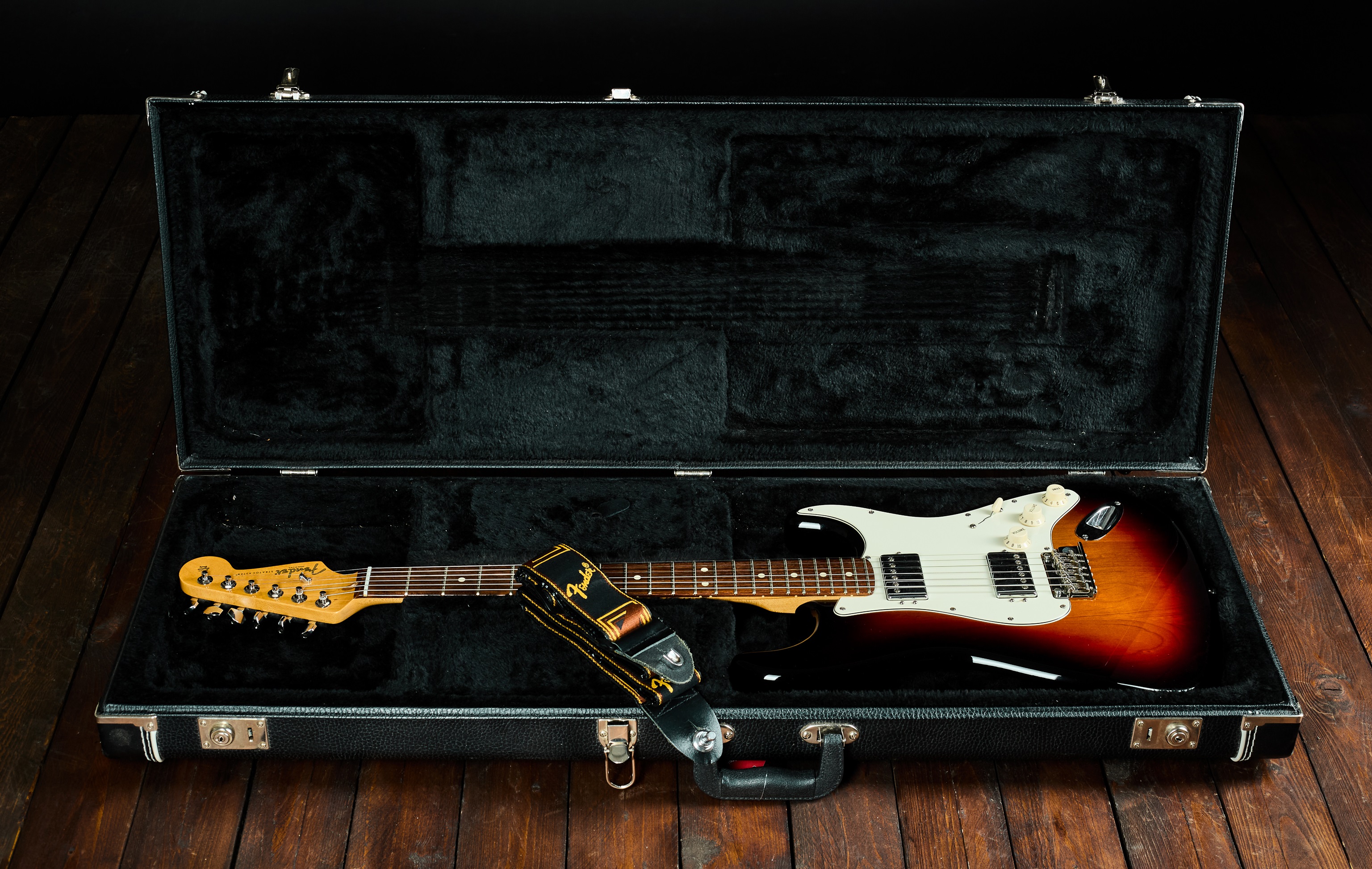 Fender 2014 American Standard Stratocaster HH (obrázek 8)