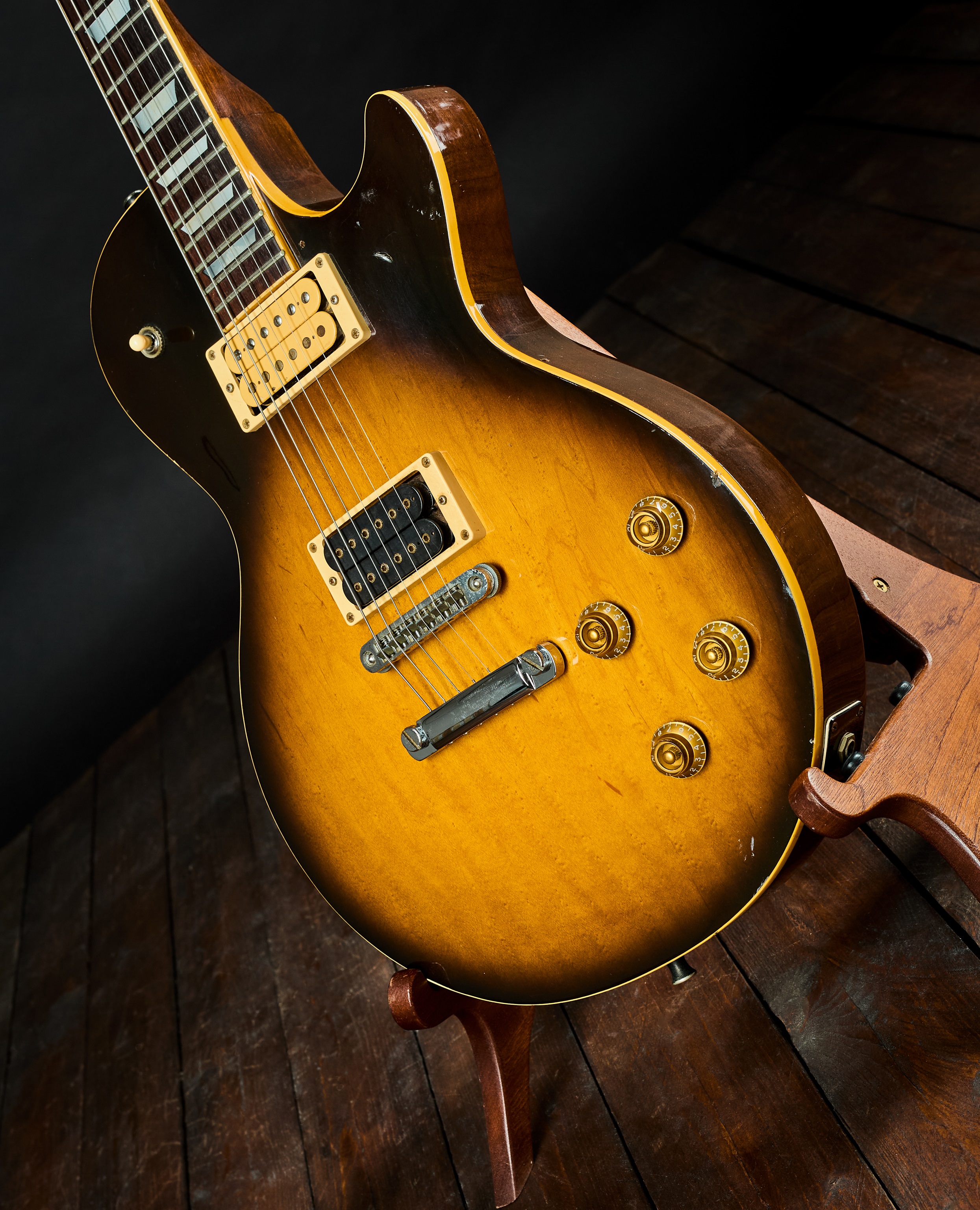 Aria Pro 2 70s Leopard Standard (obrázek 4)