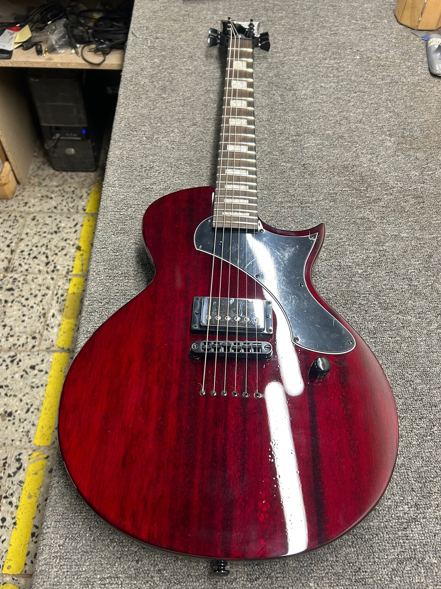 ESP LTD EC-201 FT See Thru Black Cherry (použité) (obrázek 7)