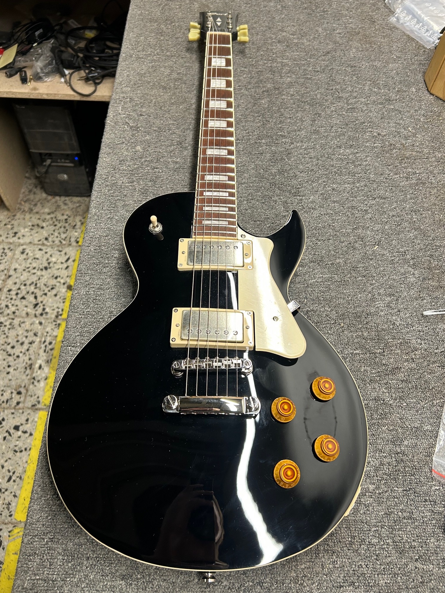 Cort CR 200 BK (použité) (obrázek 9)