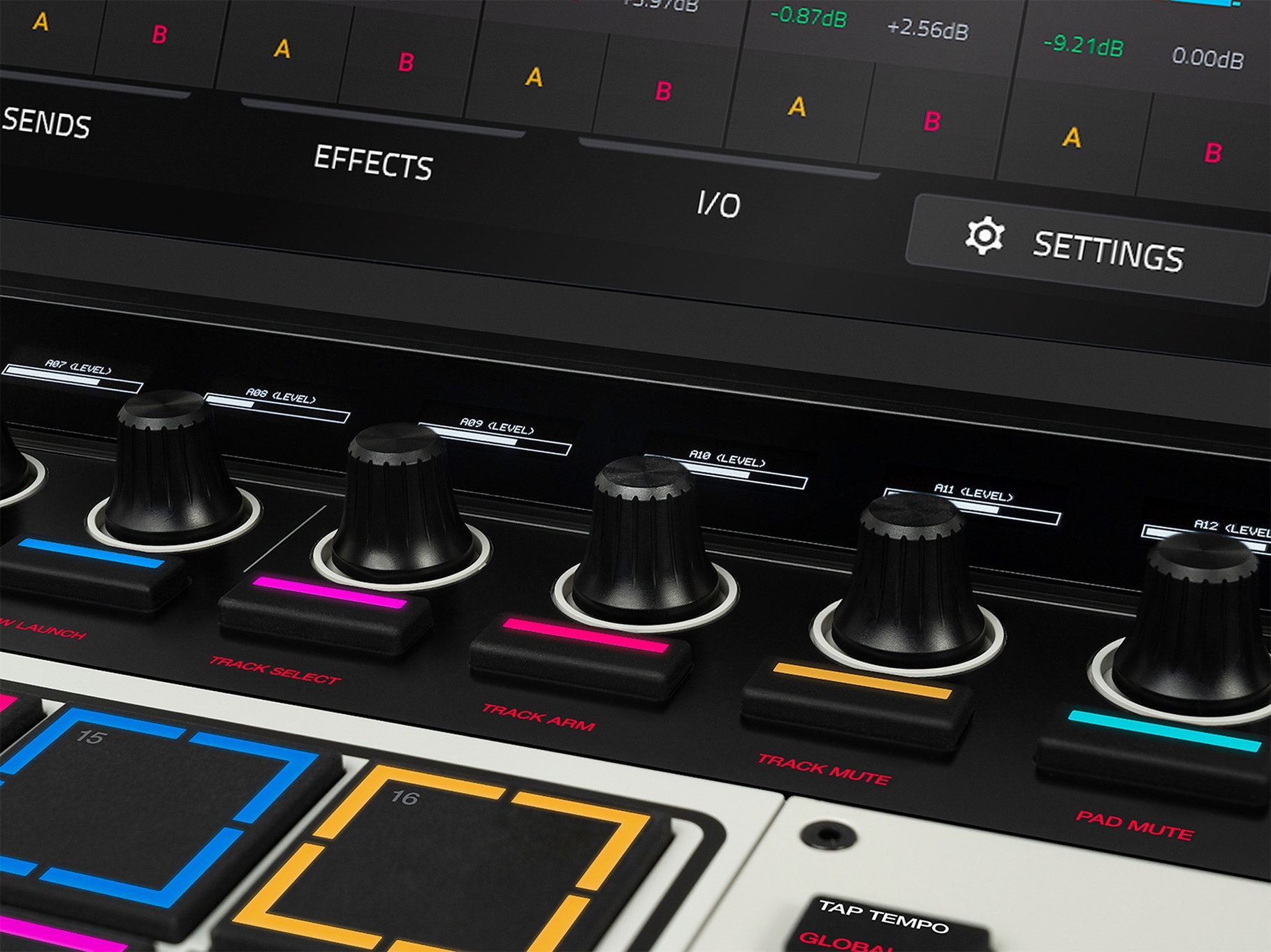 Akai MPC XL (obrázek 4)