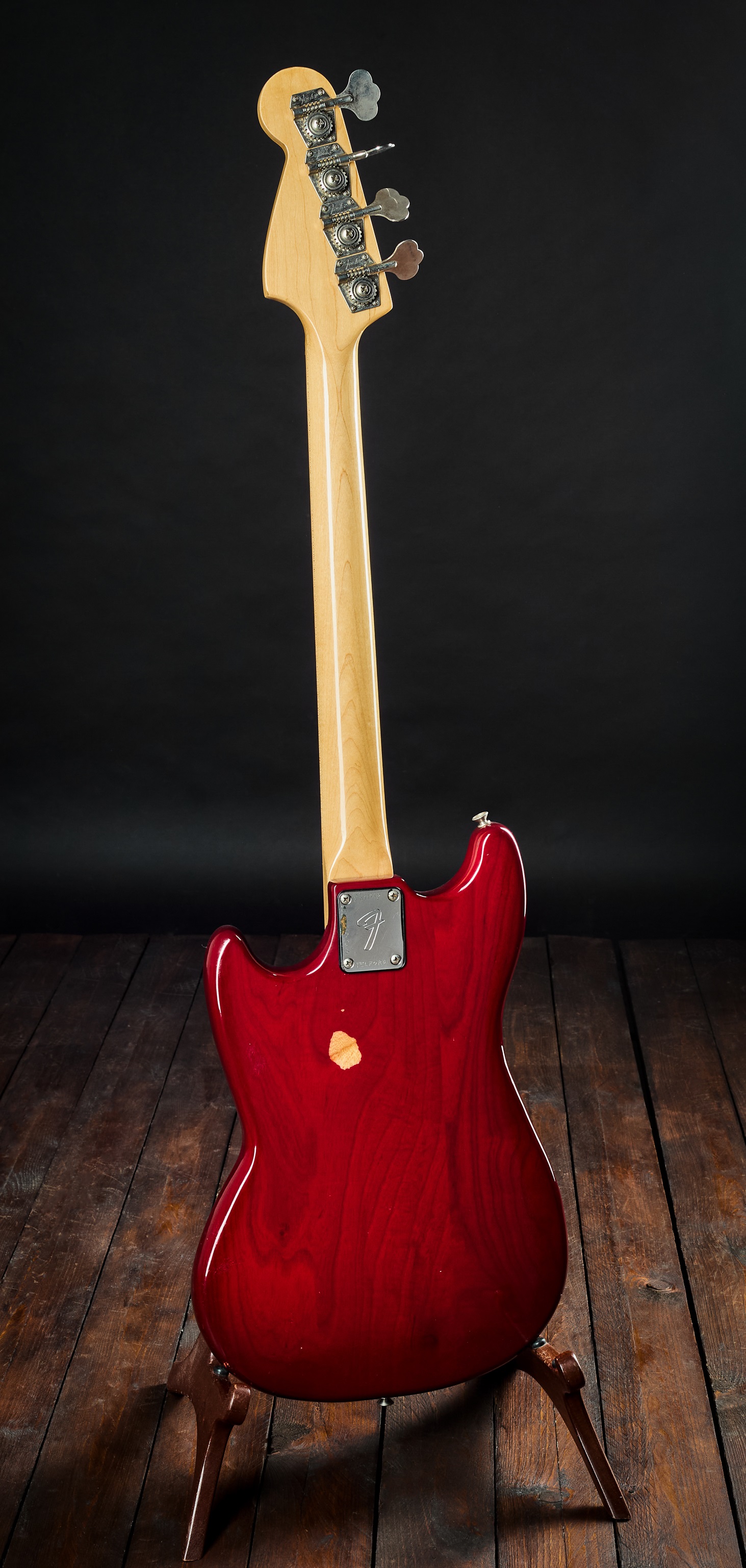 Fender 1980 Musicmaster Bass WR Ash Body (obrázek 3)
