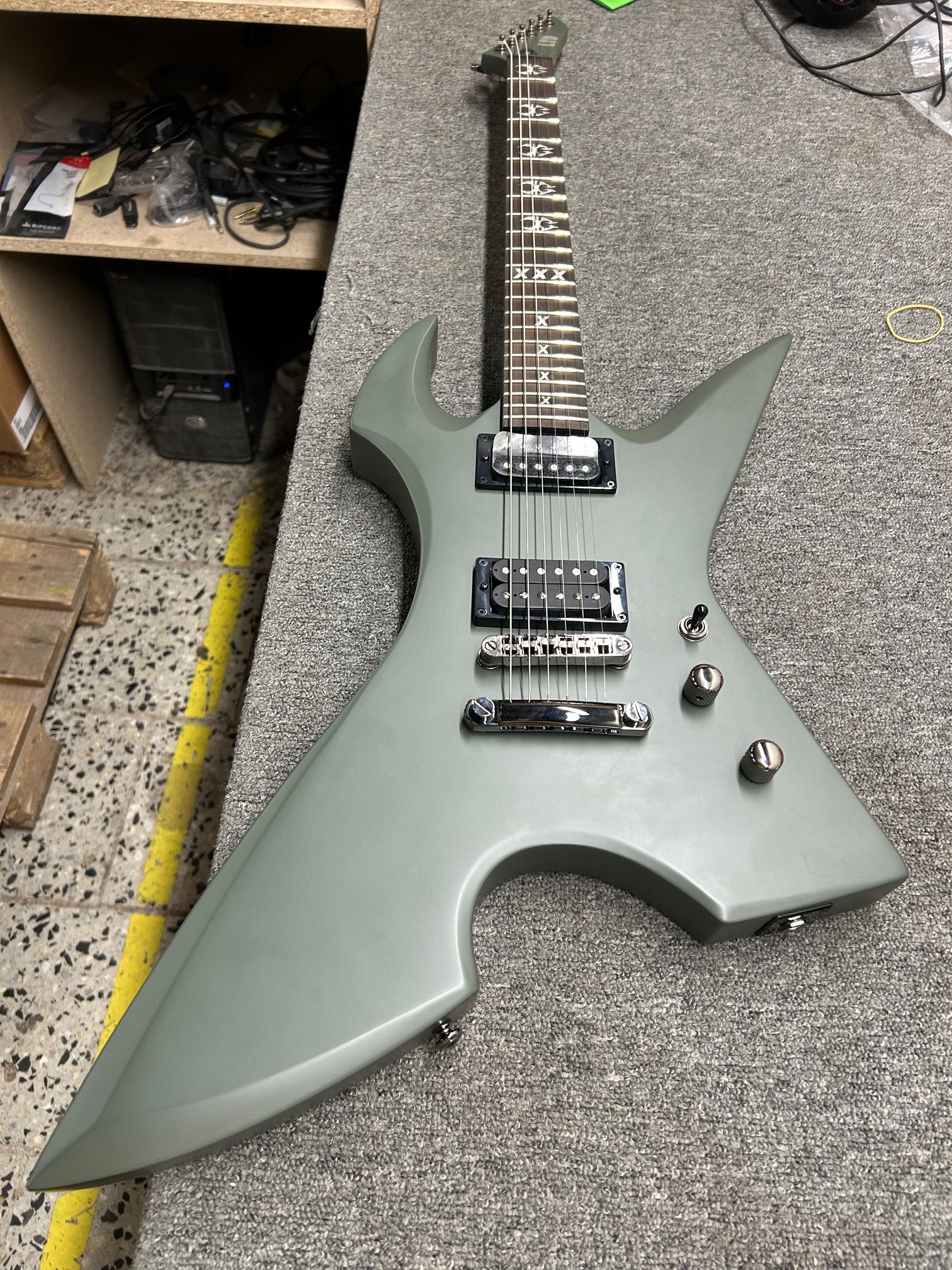 ESP LTD MAX-200 RPR MG (použité) (obrázek 10)