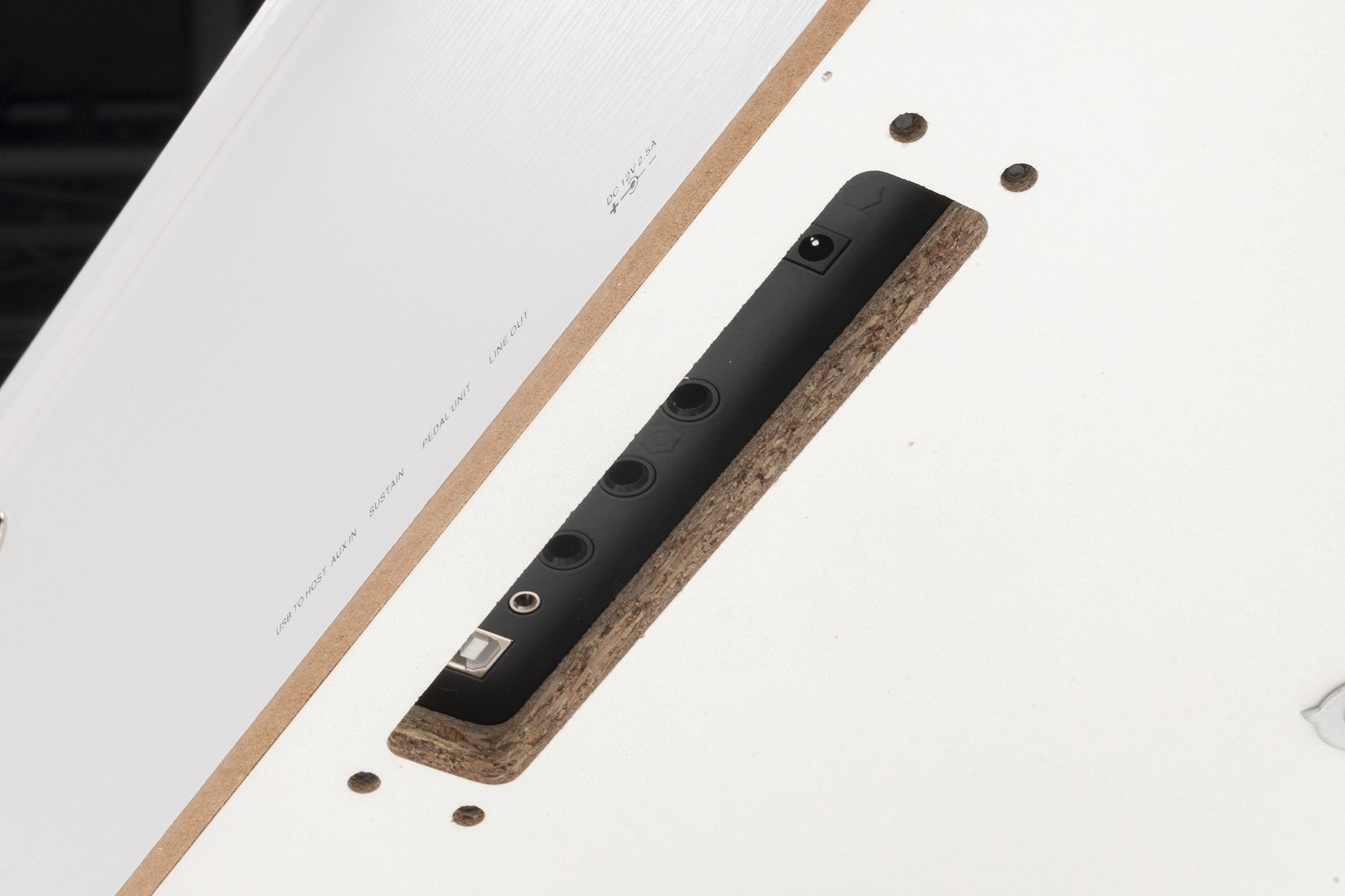 Gewa DP510 white (obrázek 13)