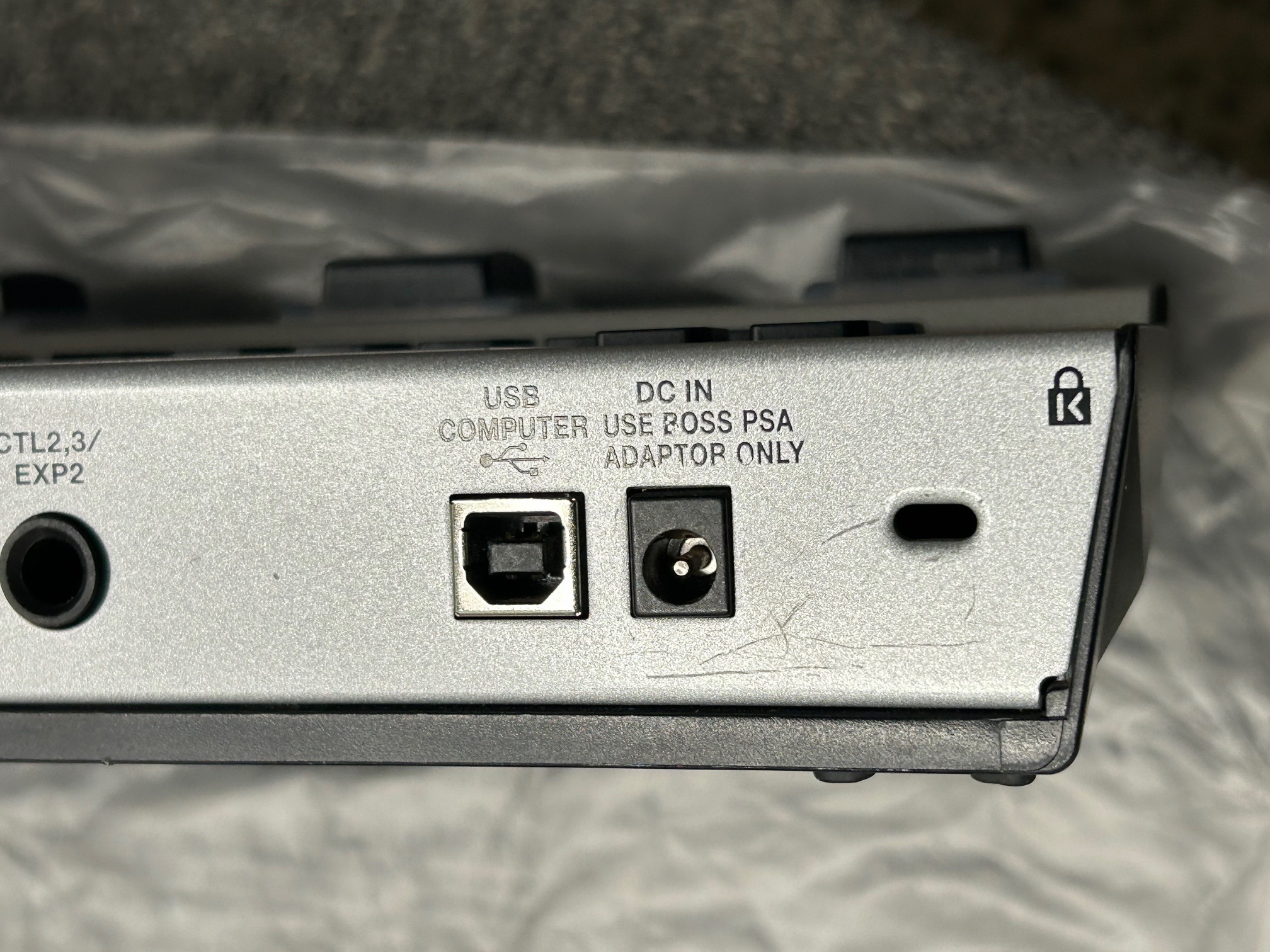 Boss GT-1B (použité) (obrázek 9)