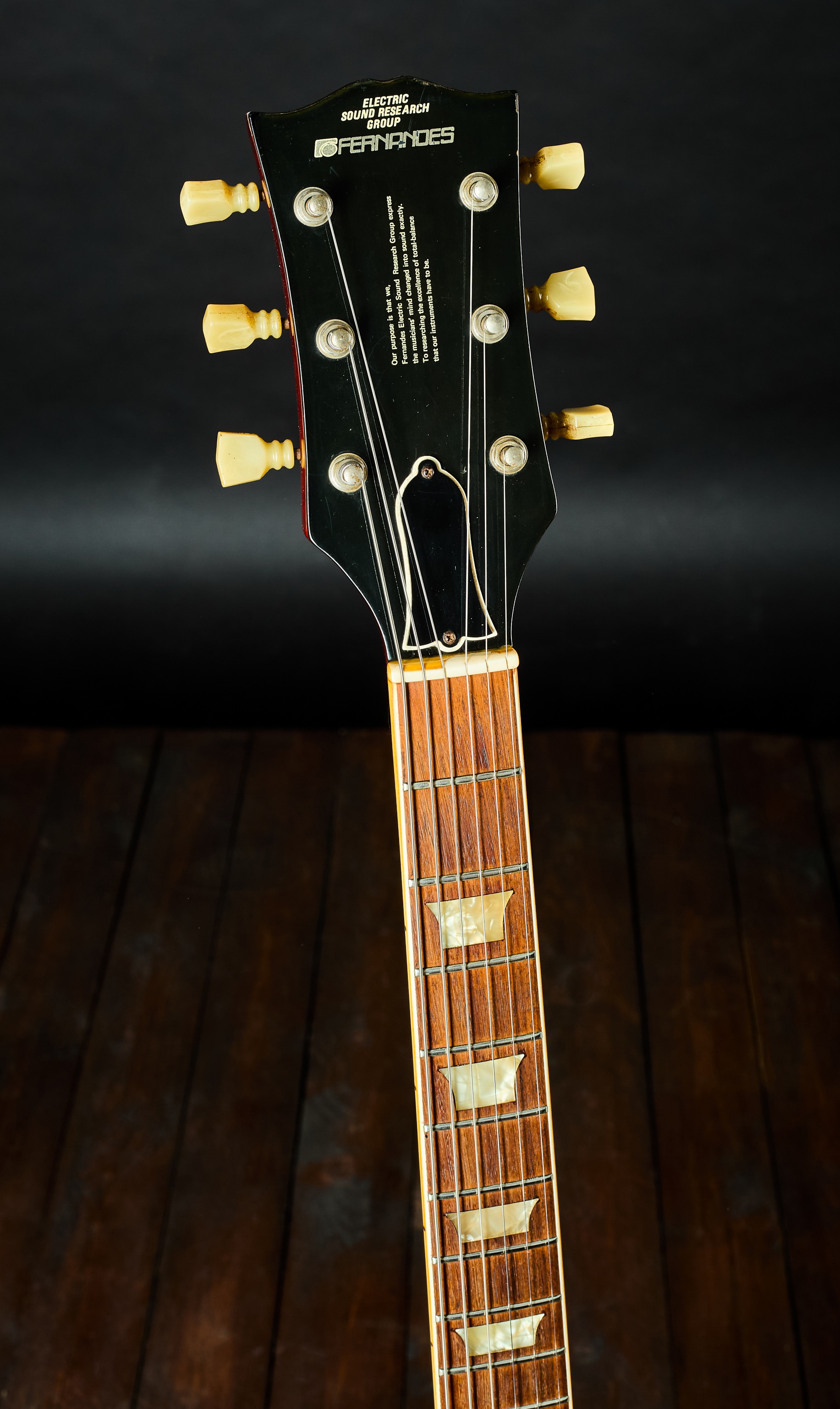 Fernandes 1980 Stone Logo SG (obrázek 5)