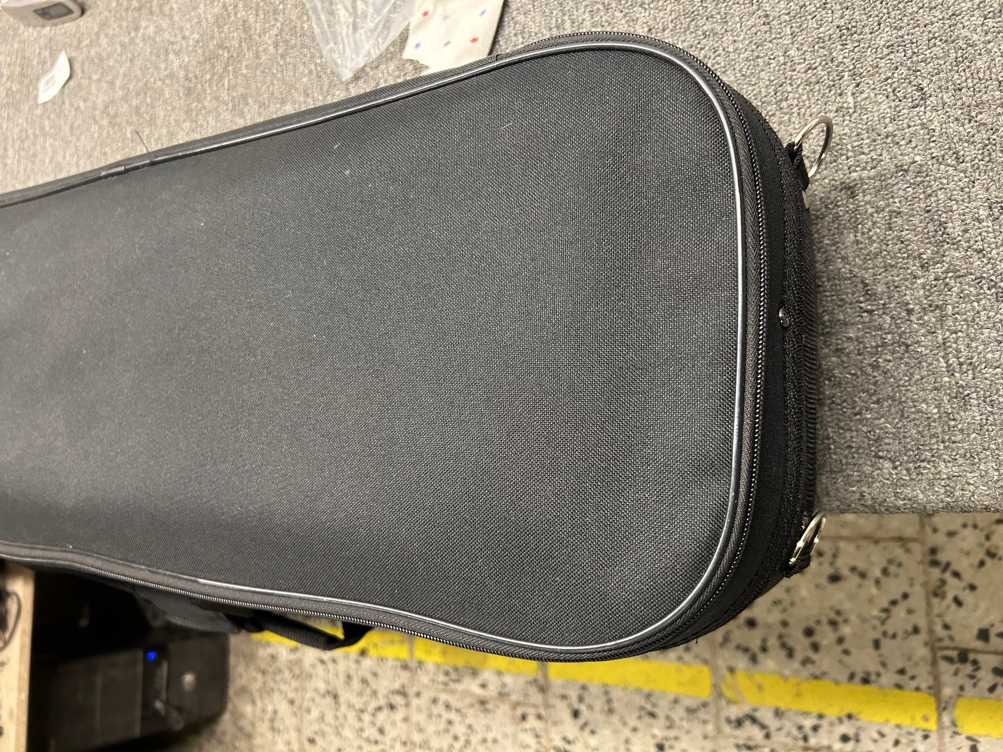 Bacio Instruments Violin Oblong Case 4/4 (použité) (obrázek 9)