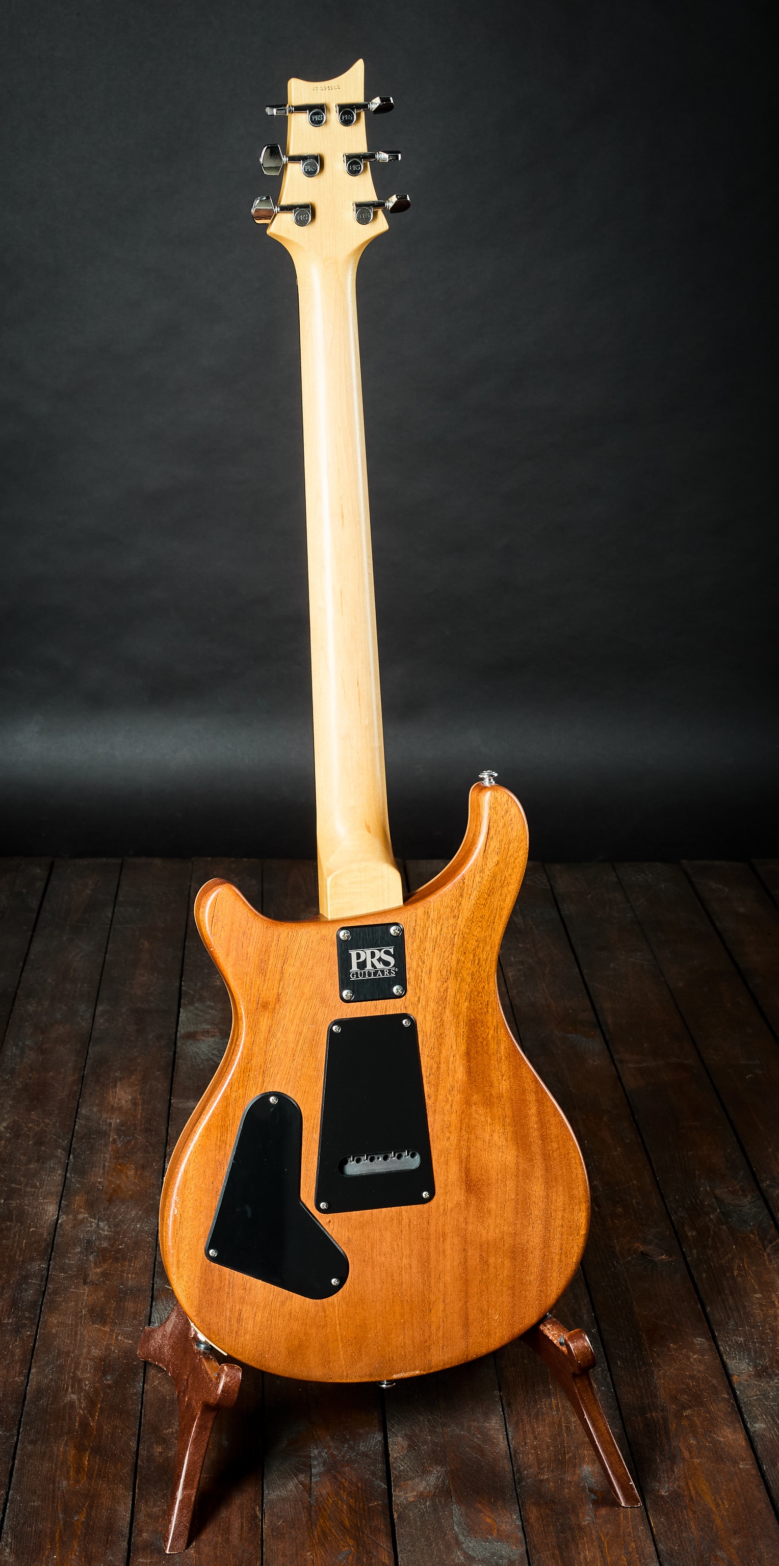 PRS 2017 CE24 Faded Fire Red Smokeburst (obrázek 3)