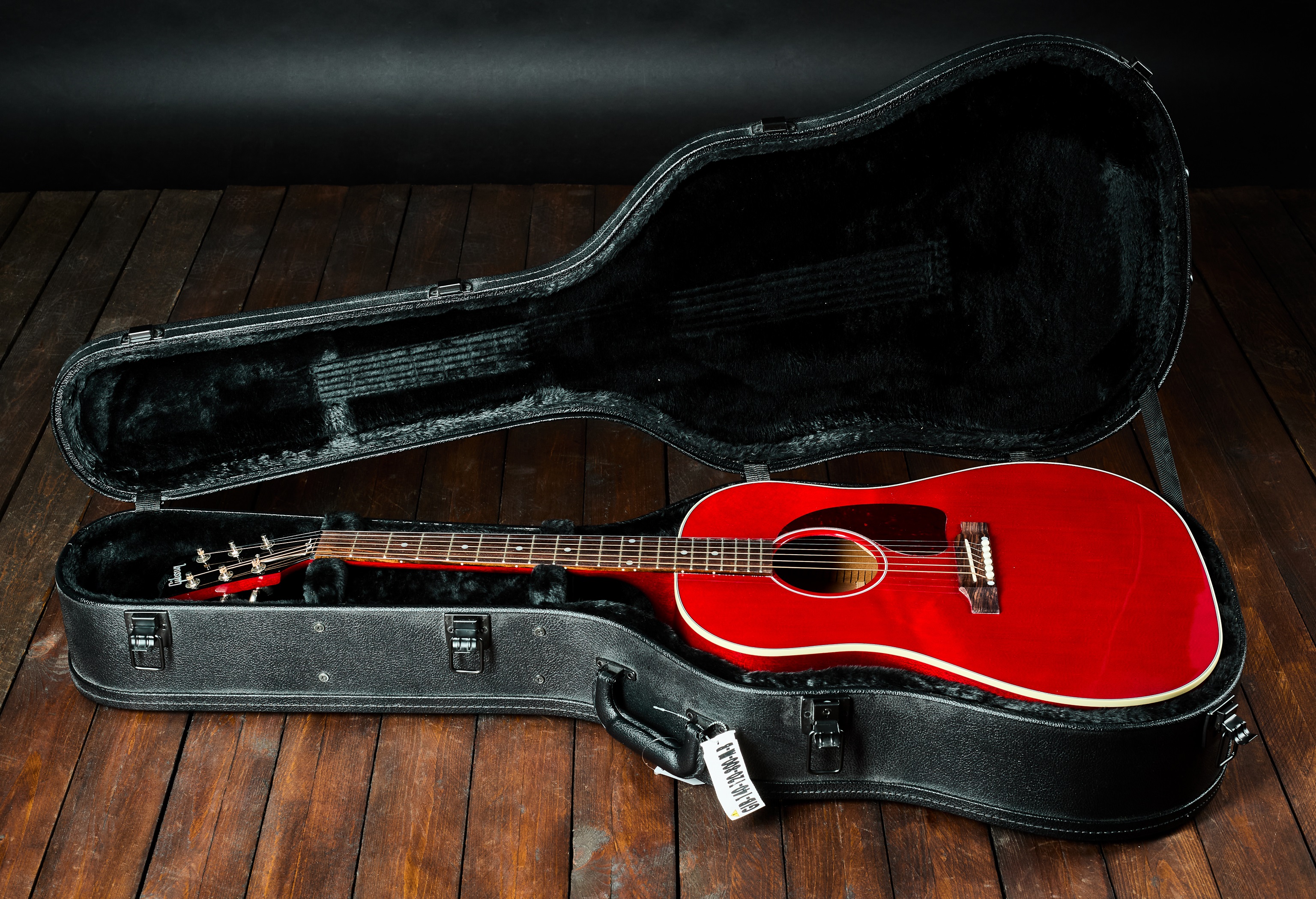 Gibson 2023 J-45 Standard Cherry (obrázek 7)