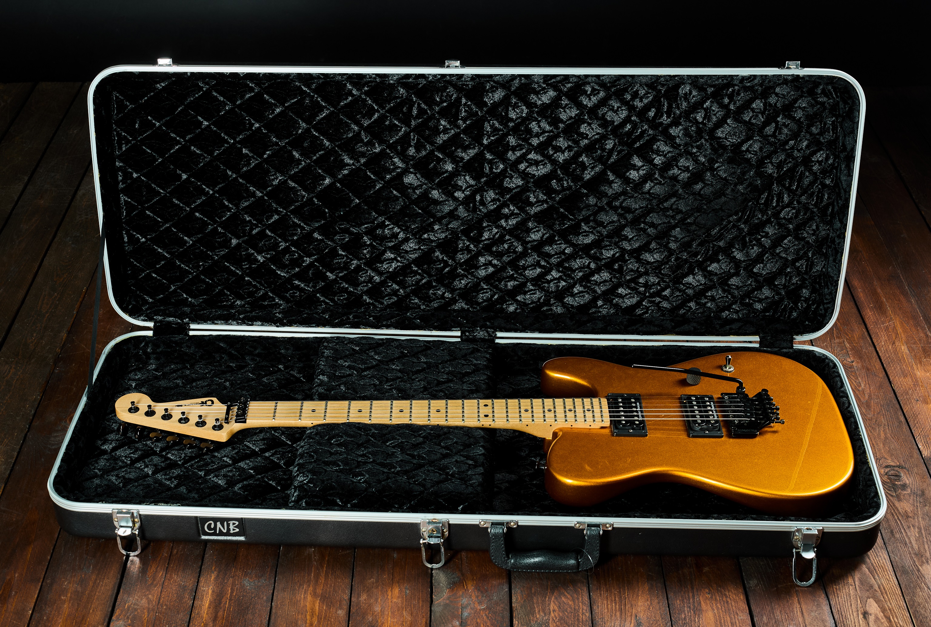 Charvel 2005 San Dimas Style 2 HH FR Pegan Gold (obrázek 8)