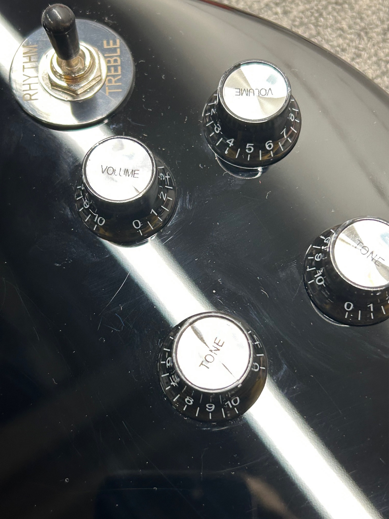 Blond SGS-100 Black (použité) (obrázek 8)