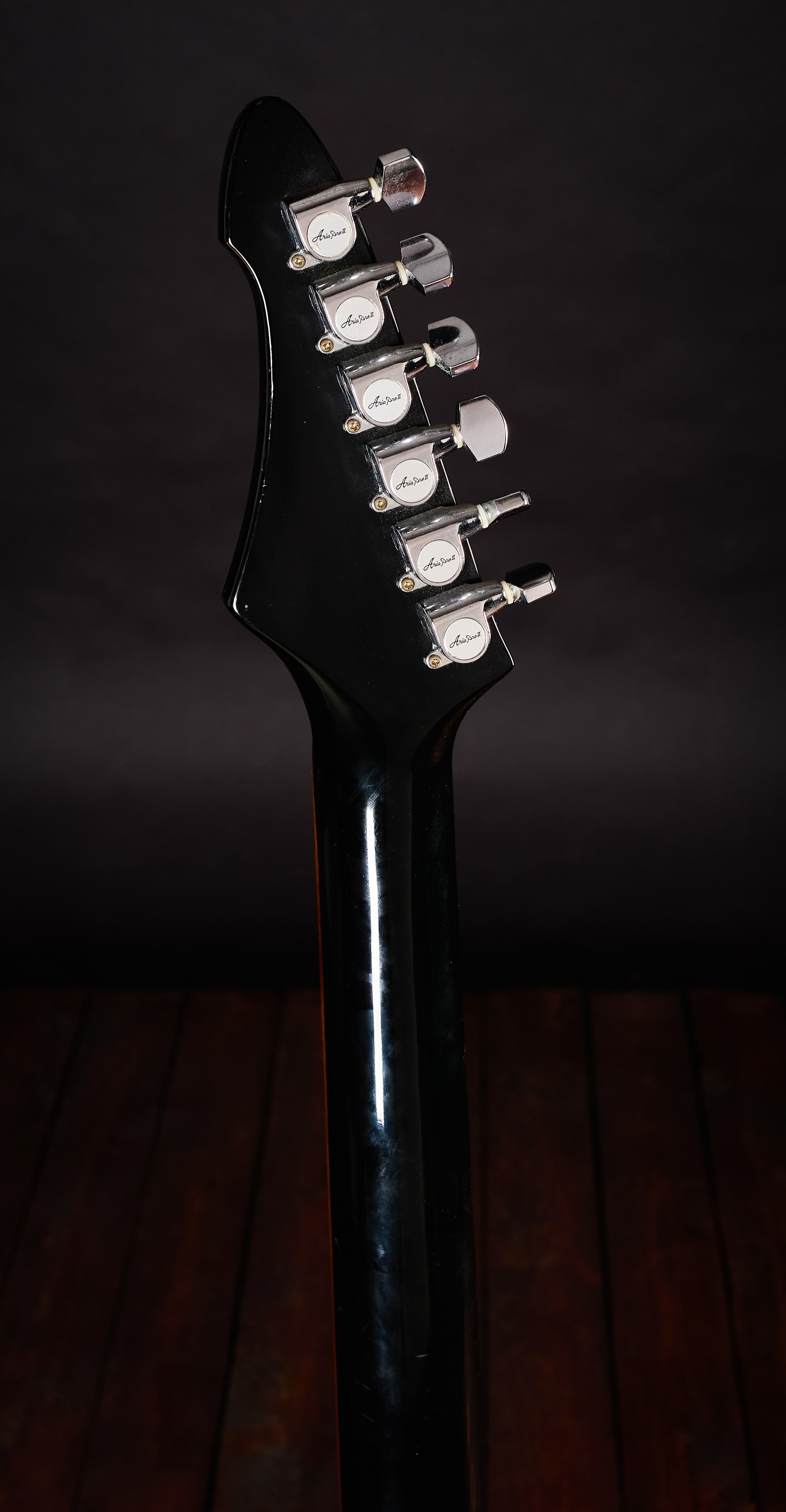 Aria Pro 2 1983 Inazuma-V MIJ Tuma Pickups (obrázek 7)