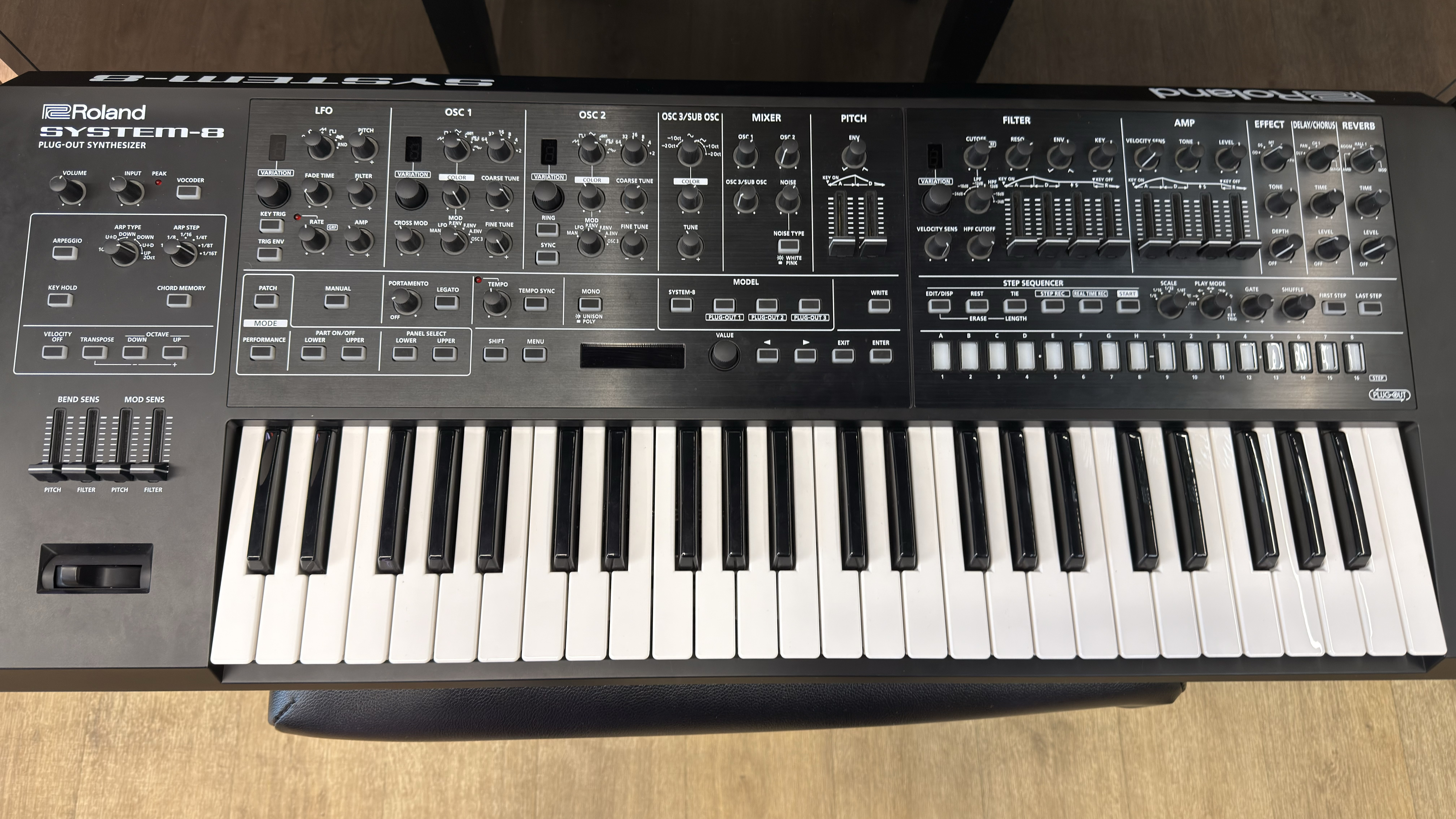 Roland SYSTEM-8 (použité) (obrázek 11)