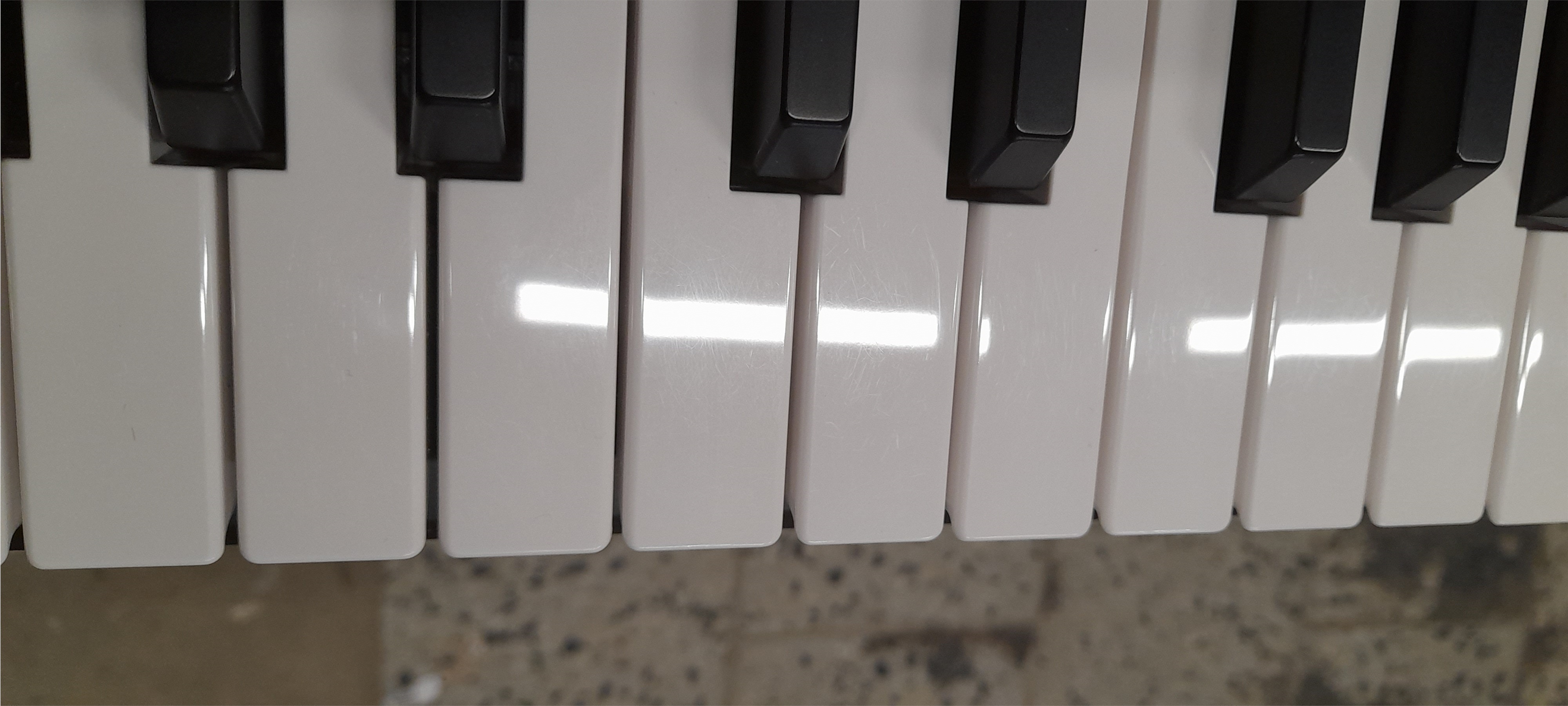 Korg NAUTILUS-73 (použité) (obrázek 11)