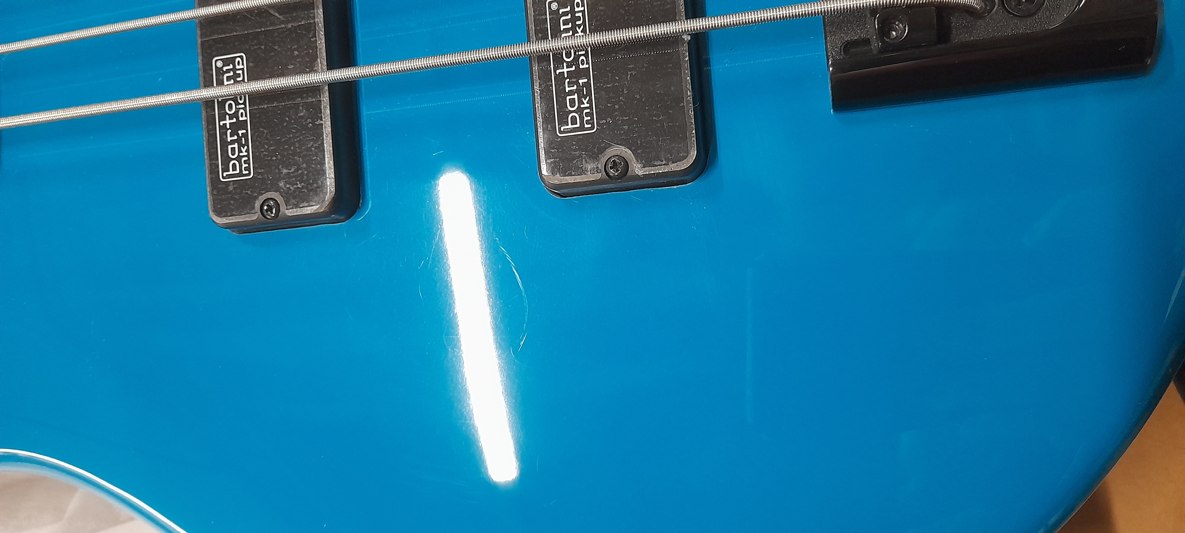 Cort C4 Deluxe CBL (použité) (obrázek 7)