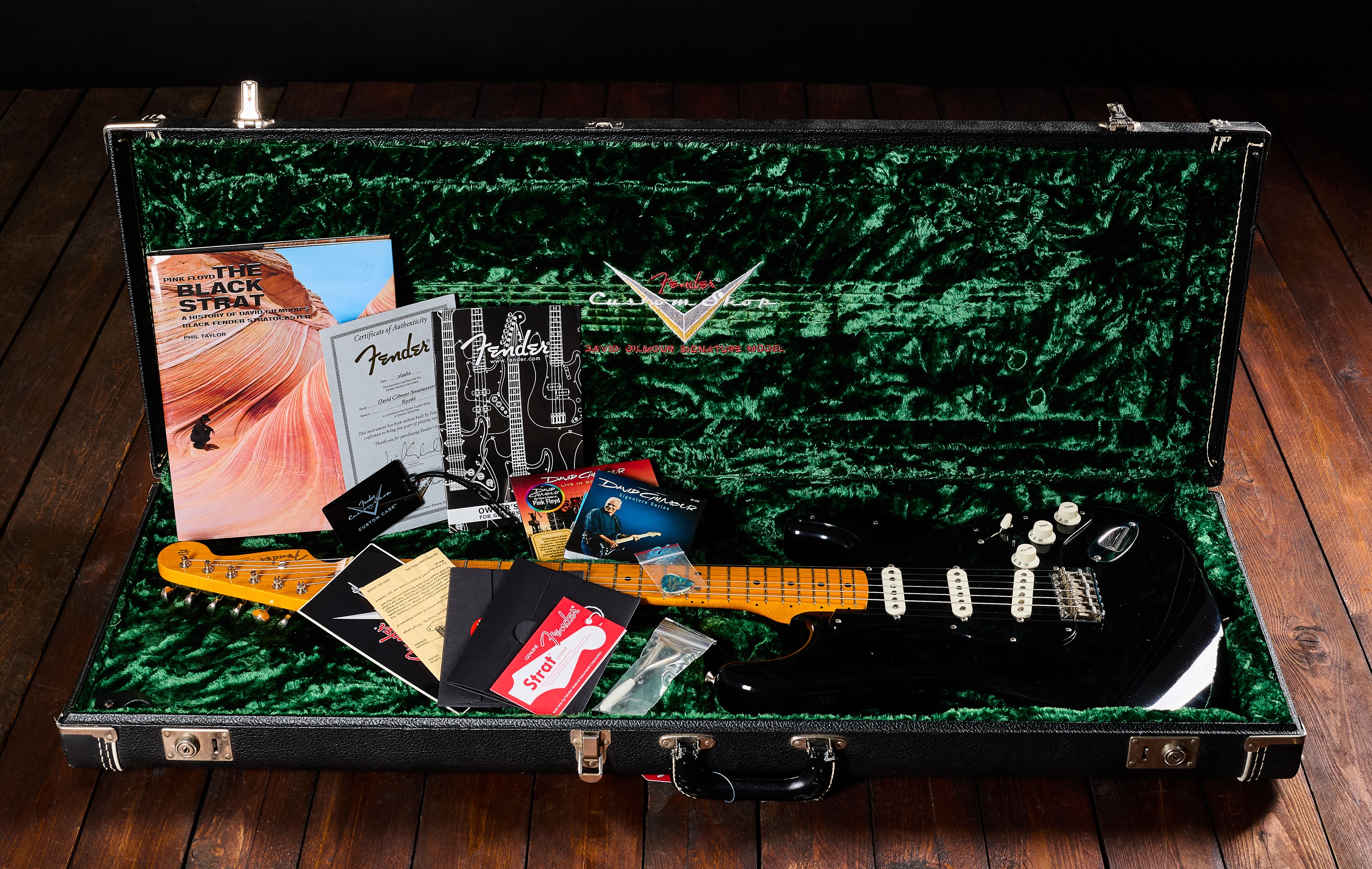 Fender Custom Shop 2010 David Gilmour Signature Stratocaster NOS (obrázek 8)