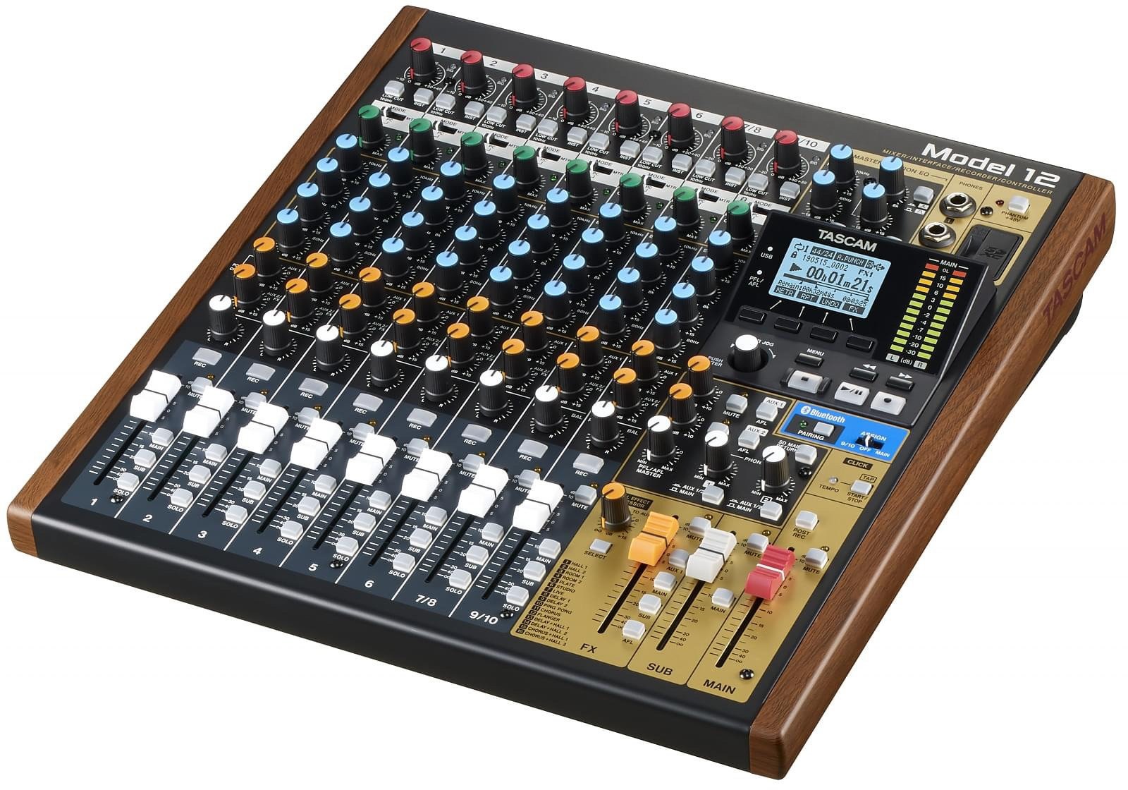 Tascam Model 12 (obrázek 3)