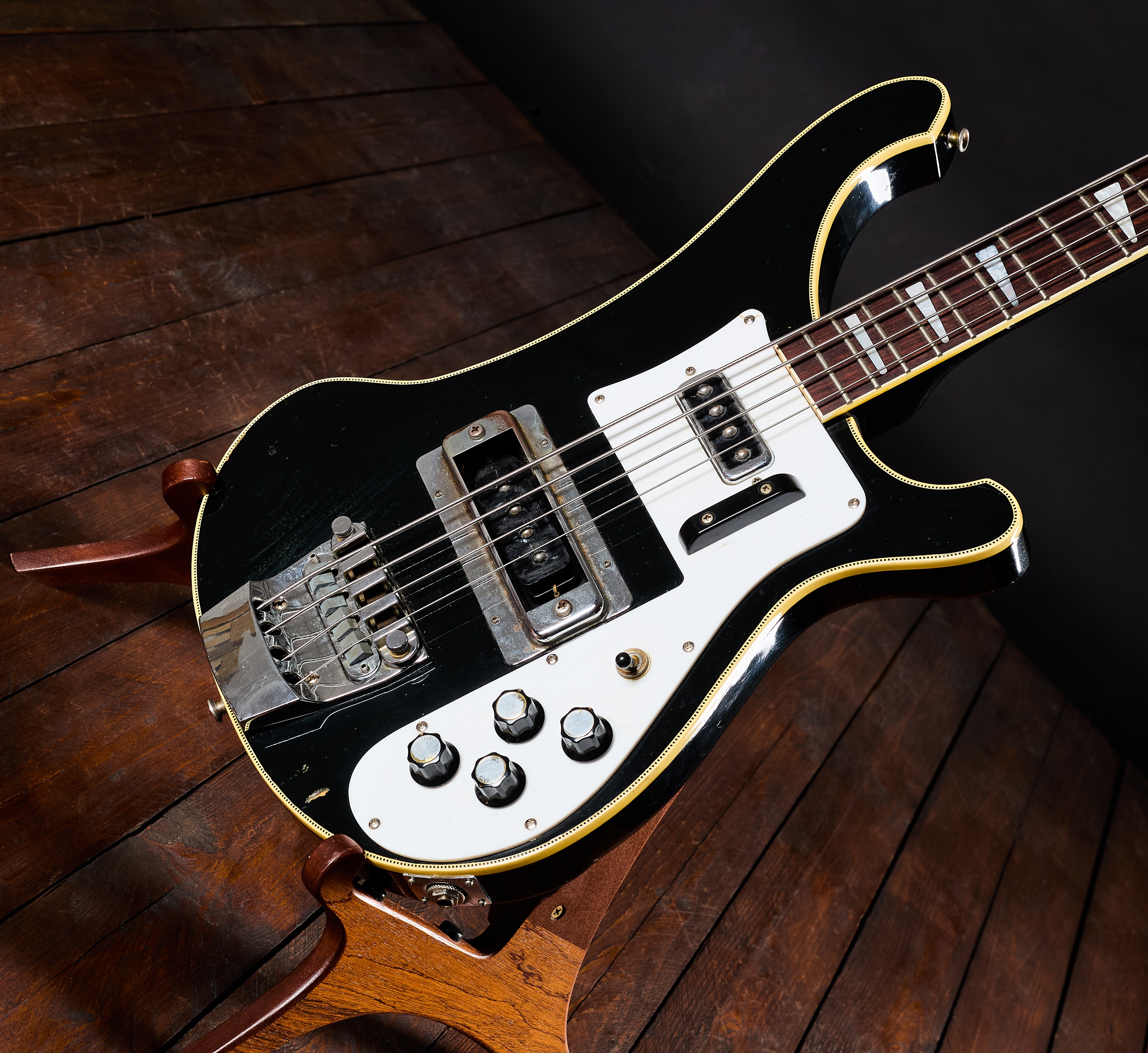 Ibanez 1977 Rick Clone BK (obrázek 4)