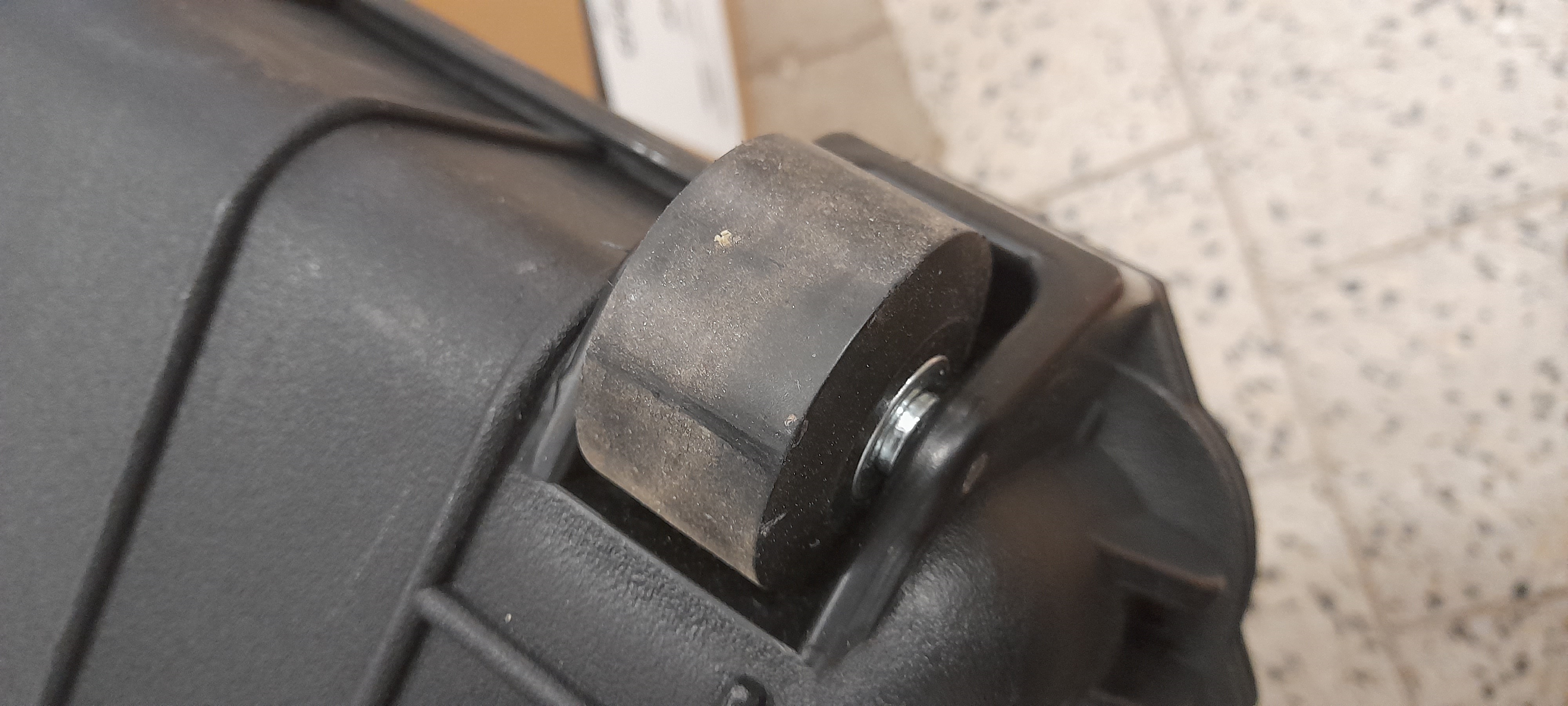 Razzor Molded Electric Guitar Case (použité) (obrázek 10)