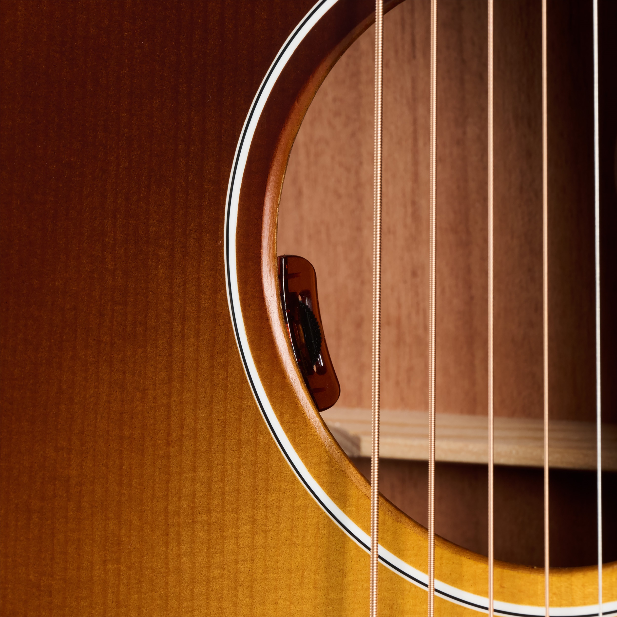 Gibson J-45 Special Satin Honey Burst (obrázek 4)