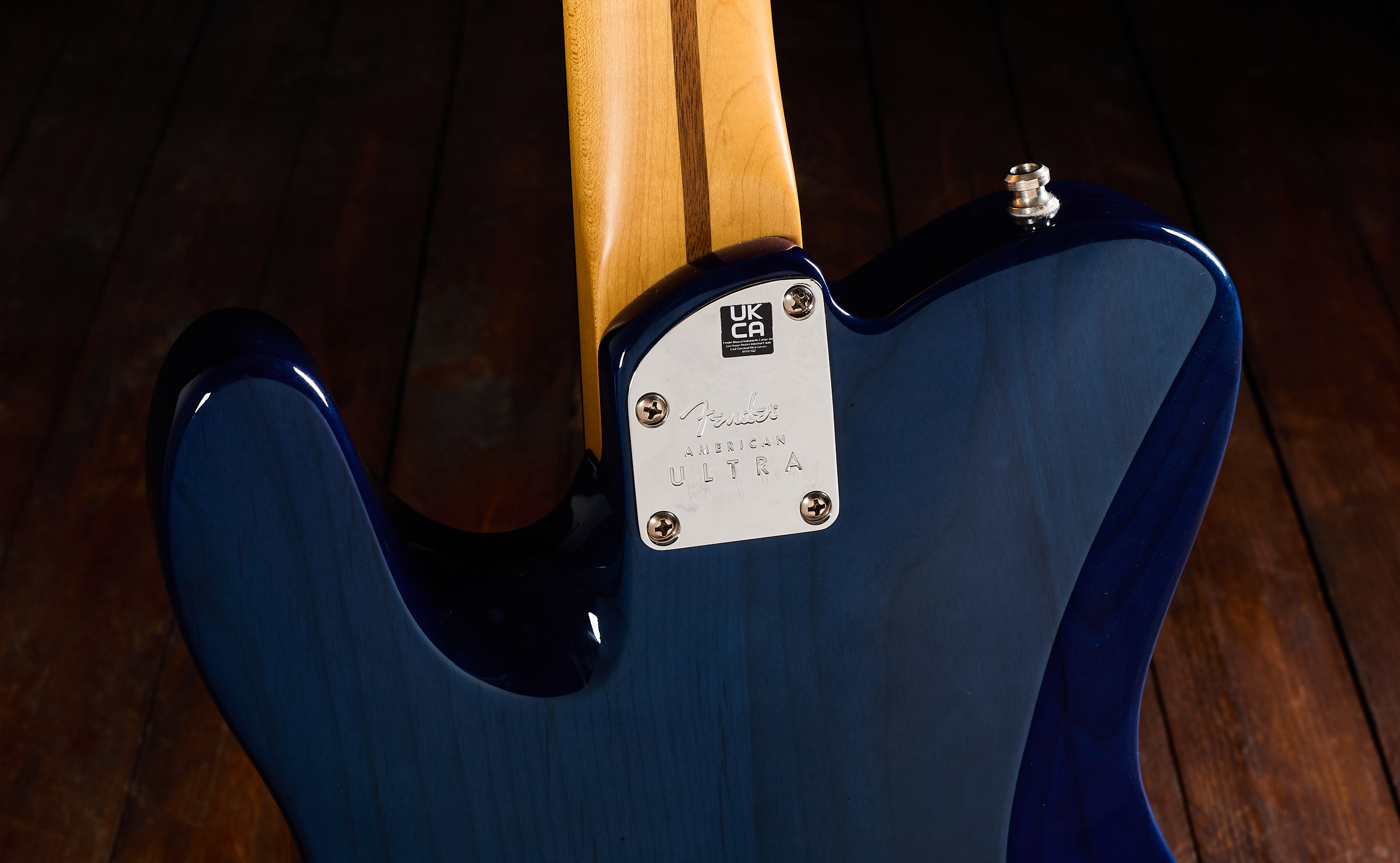 Fender 2021 American Ultra Telecaster Denim Burst (obrázek 5)