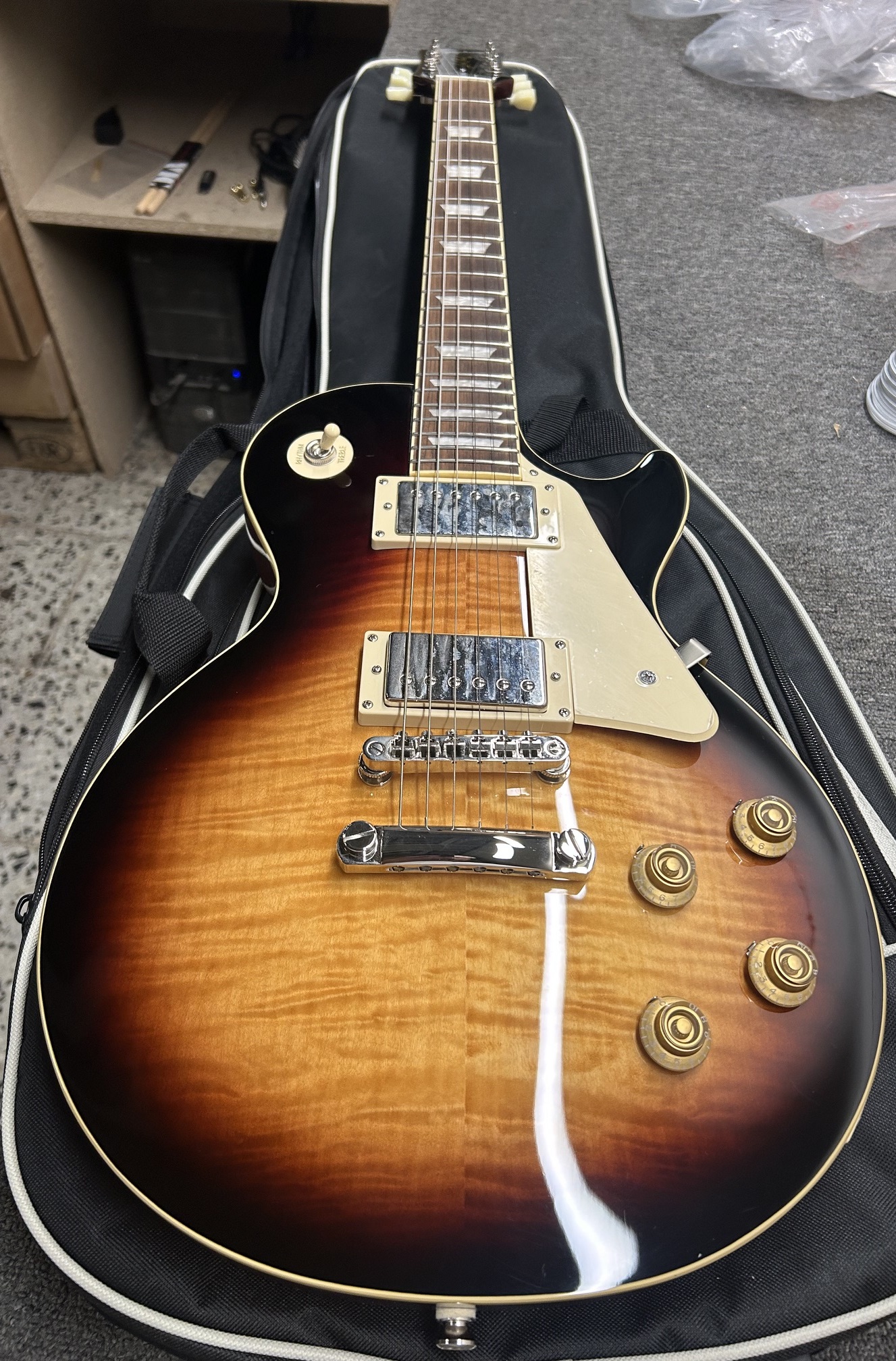 Epiphone Les Paul Standard 50s Figured Bourbon Burst (použité) (obrázek 10)