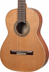 Ortega R18S - Die klassische Gitarre