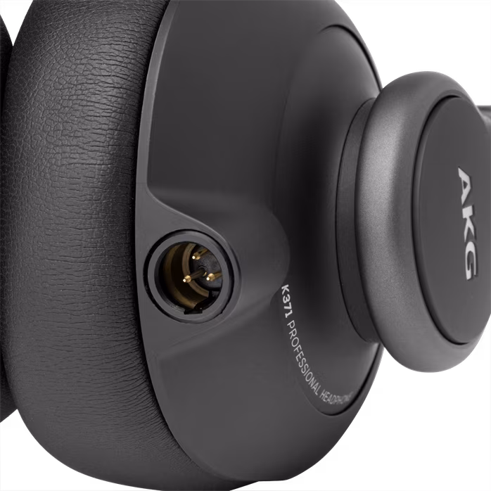 AKG K371 (fast neu) - Studio-Kopfhörer