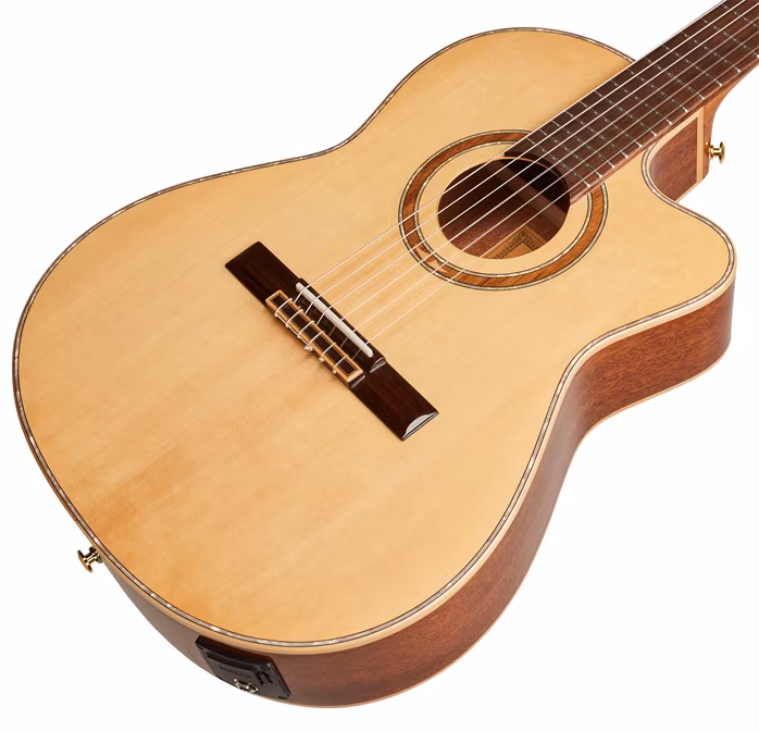 Ortega RCE138-T4 (fast neues) - Klassische elektroakustische Gitarre