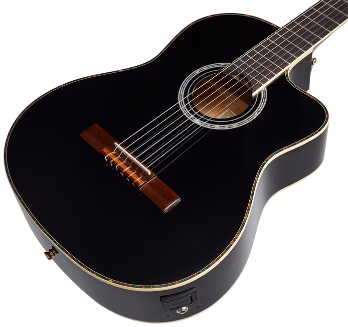 Ortega RCE141BK (gebraucht) - Klassische elektroakustische Gitarre