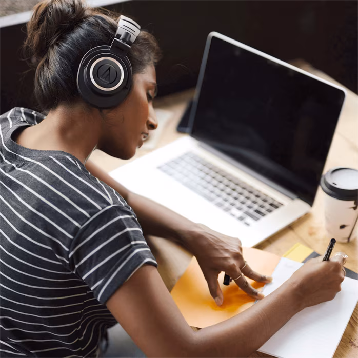 Audio-Technica ATH-M50xBT2 - Wireless-Headset