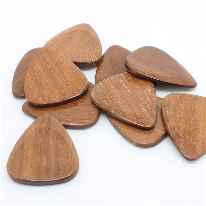 Timber Tones Cobra's Saffron 4-Pack - Plektren