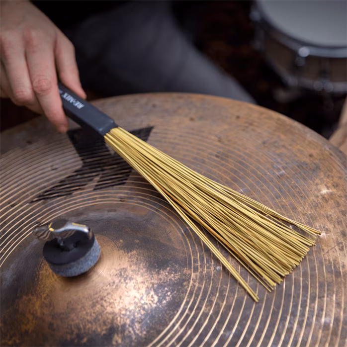 Vic Firth RM2 African grass - Broomsticks