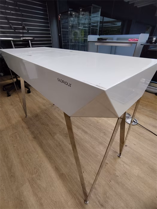 Glorious Diamond WH (gebraucht) - DJ-Möbel