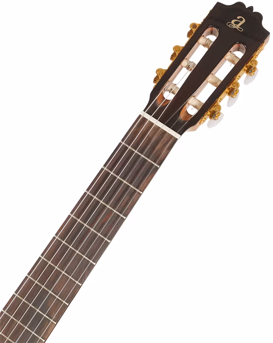 Admira A8 - Die klassische Gitarre