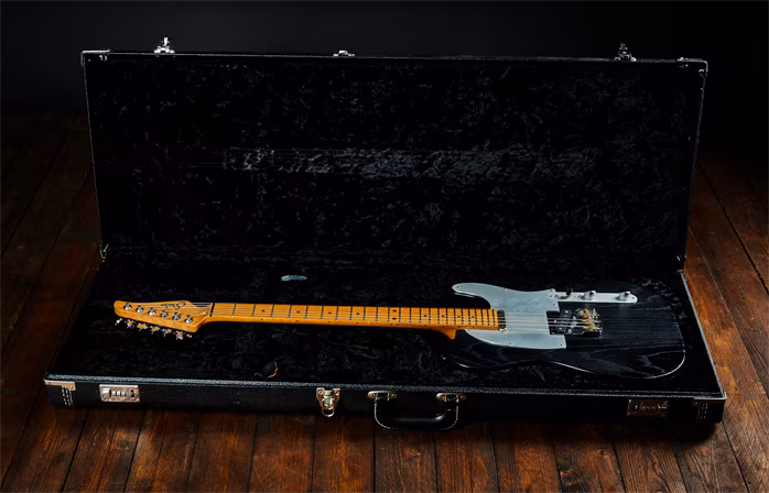 Suhr 2022 Andy Wood SS Modern T War Black - E-Gitarre