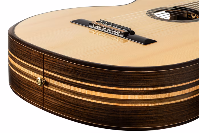 Ortega Grandsuite 4/4 NAT  - Die klassische Gitarre