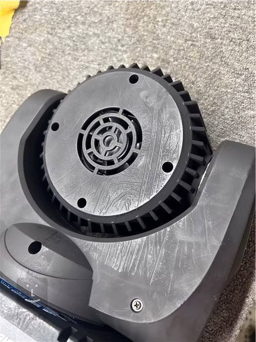 Behringer MOVING HEAD MH710 (beschädigt) - Gitarrenkopf Smart