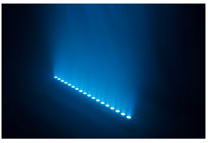 Eliminator Mega Color Q18 - LED-Reflektor