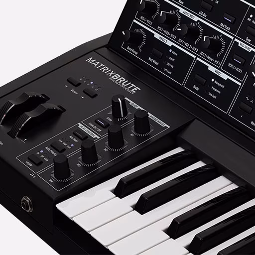 Arturia Matrix Brute - Analóg szintetizátor