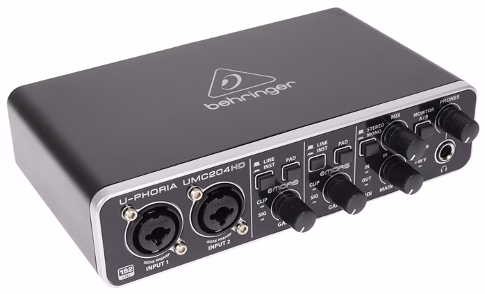 Behringer UMC204HD - USB hangkártya