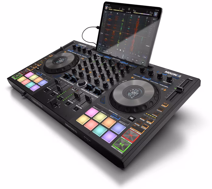 Reloop Mixon 8 Pro - DJ kontroller USB kártyával