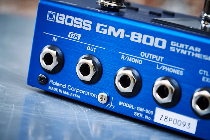 Boss GM-800 - Gitár szintetizátor