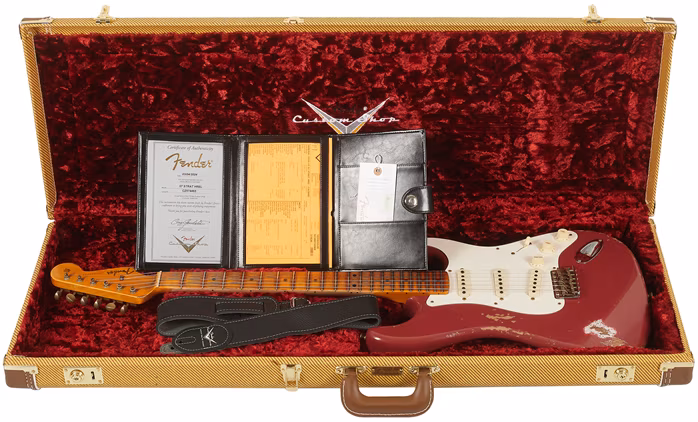 Fender Custom Shop 57 Stratocaster Heavy Relic Faded Aged Cimarron Red - Elektromos gitár
