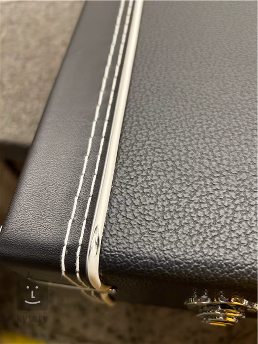 Fender Classic Series Case Stand Black 5 Guitar (használt) - Tőbb hangszeres állvány
