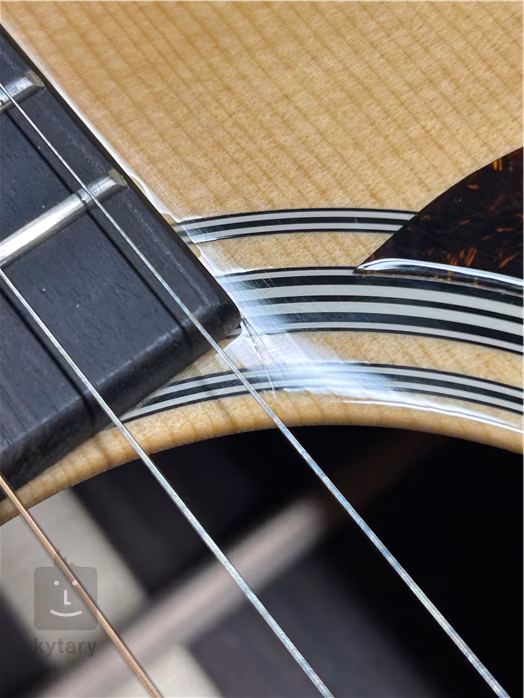 Martin HD28E (újszerű) - Elektroakusztikus gitár