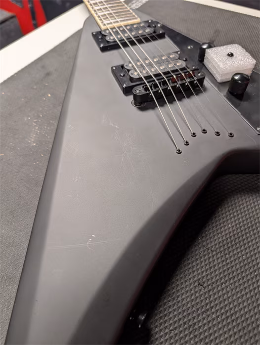 Blond V-1 Black Edition (használt) - Elektromos gitár