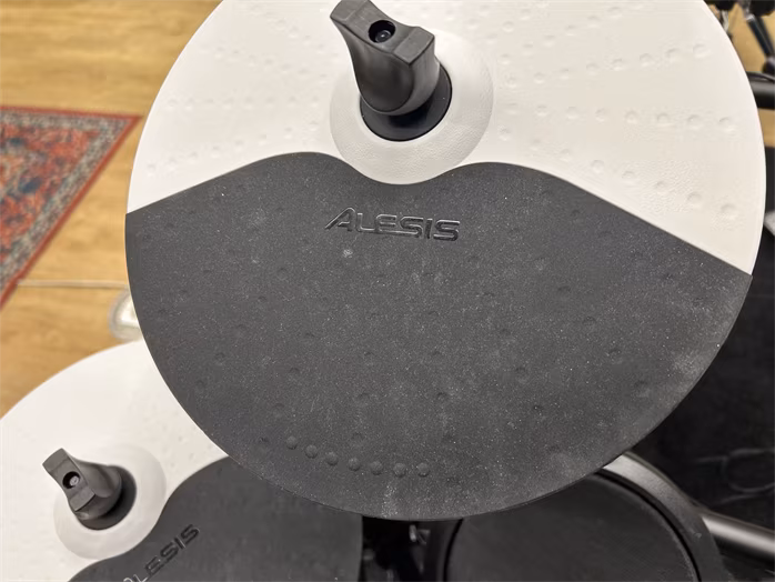 Alesis DEBUT KIT (használt) - Elektromos dobszett