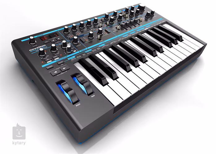 Novation Bass Station II  - Syntezator analogowy