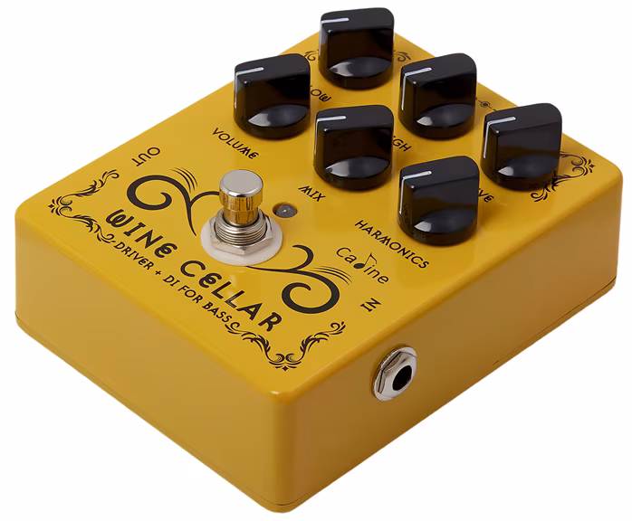 Caline CP-60 Wine Cellar - Przedwzmacniacz do gitar basowych oraz DI Box